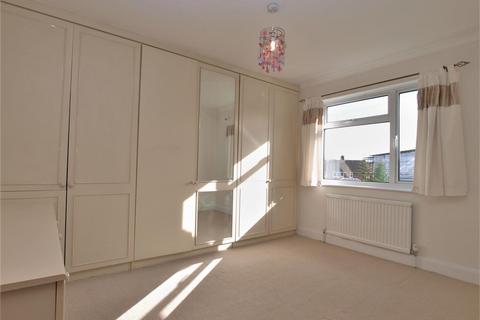 27 Mead Way, Bromley, BR2 9EN