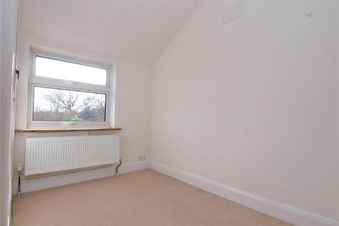 27 Mead Way, Bromley, BR2 9EN