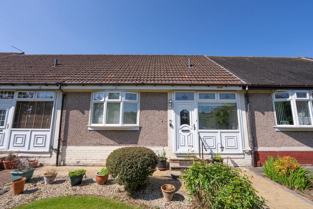 1 Bedroom Bungalow for Sale