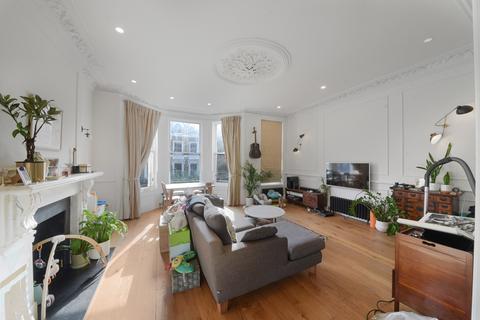 3 bedroom apartment for sale, Winchester Road London NW3