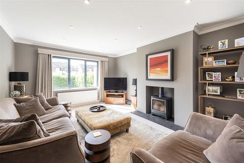 4 bedroom detached house for sale, Grant Gardens, Harpenden