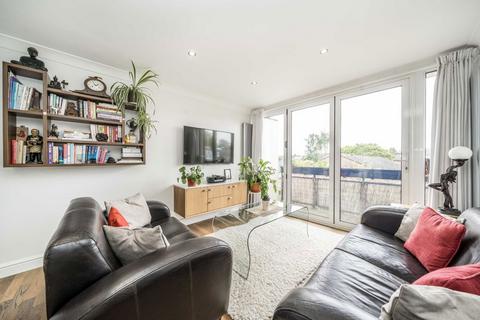1 bedroom flat for sale, Geldeston Road, London E5