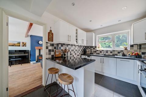5 Green Close, Headbourne Worthy, Winchester, SO23 7JZ