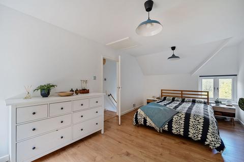 5 Green Close, Headbourne Worthy, Winchester, SO23 7JZ