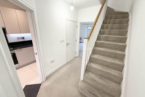 undefined, Woolhampton Way, Reading