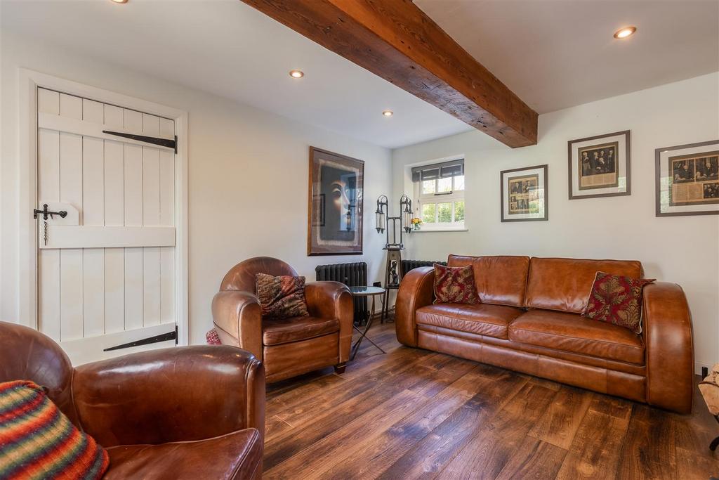 The Granary Sitting Room-2.jpg
