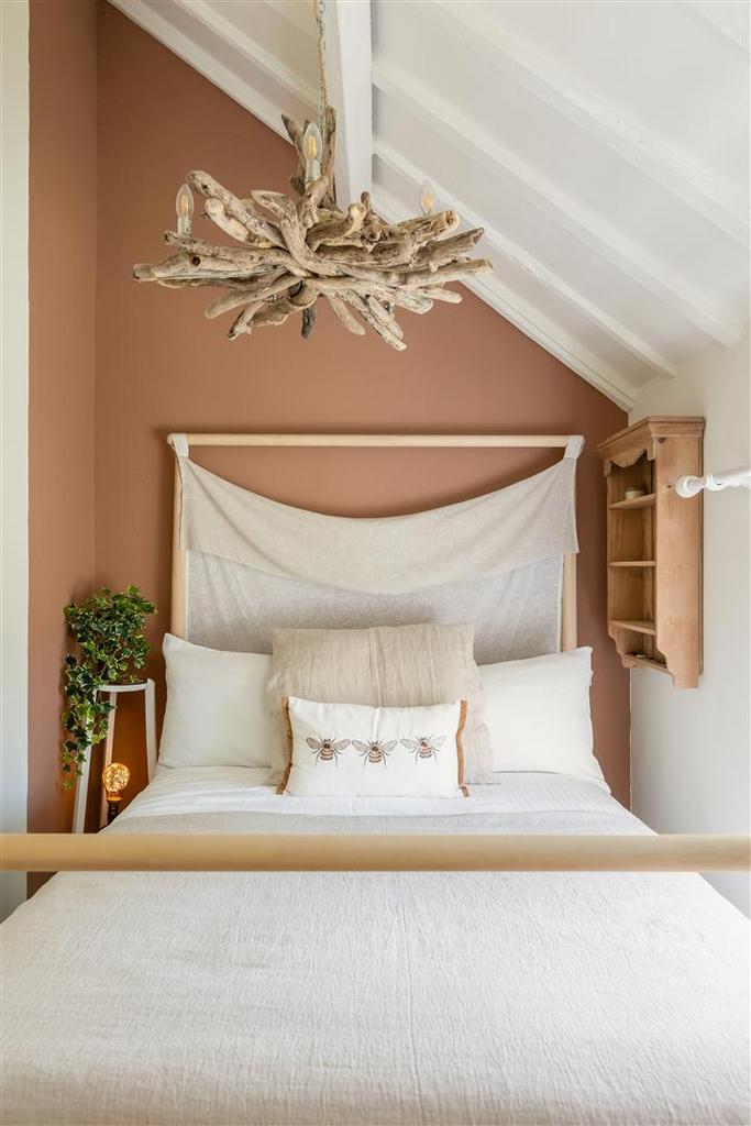 The Granary Bedroom 2-2.jpg