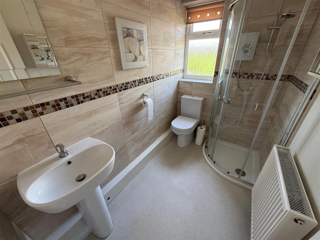 Family Shower Room