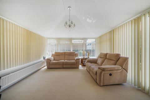 40 Cherry Crescent, Penllergaer, Swansea, SA4 9FG