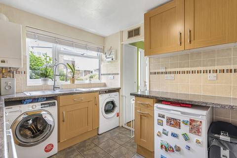 21, Eaton Court Regency Walk, Croydon, CR0 7US