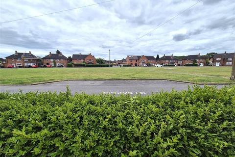 2 bedroom end of terrace house for sale, Burford Close, Solihull
