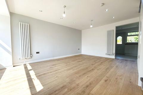 3 bedroom semi-detached house for sale, Monmouth Crescent, Wigan, WN4 9JD