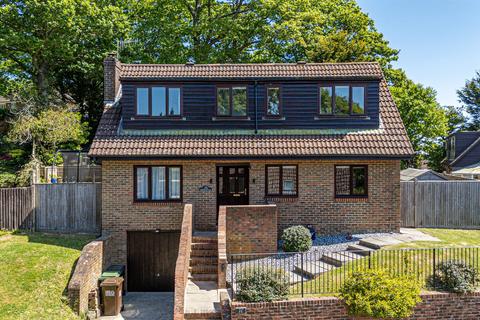 4 bedroom detached house for sale, Old House Gardens, Hastings