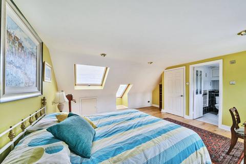 4 bedroom house for sale, Mount Echo Drive, Chingford, London, E4