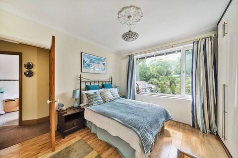43 Mount Echo Drive, London, E4 7LA