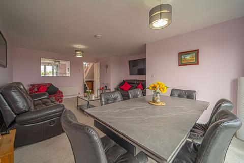 12 Arlington Close, Undy, Caldicot, NP26 3EF