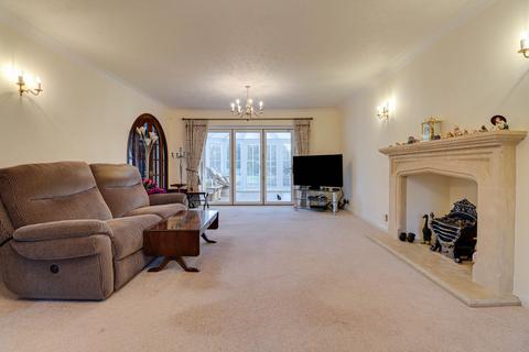 4 bedroom detached house for sale, Woodland Rise, Studham, Dunstable, LU6
