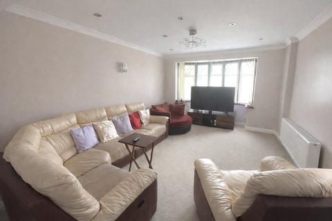 3 bedroom semi-detached house for sale, Willow Gardens, Greater London TW3