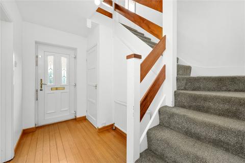 5 Carleton Close, Esher, KT10 8EE