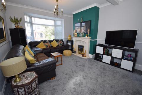 3 bedroom semi-detached house for sale, Grasmere Gardens, South Shields