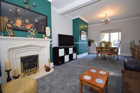 3 bedroom semi-detached house for sale, Grasmere Gardens, South Shields