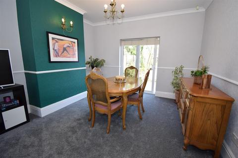 3 bedroom semi-detached house for sale, Grasmere Gardens, South Shields