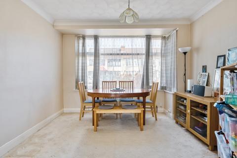 23 Molesey Drive, Cheam, Sutton, SM3 9UU
