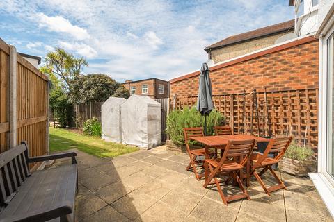 23 Molesey Drive, Cheam, Sutton, SM3 9UU
