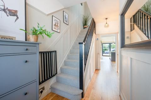 189 Bridgewood Road, Worcester Park, KT4 8XU