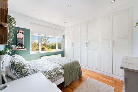 189 Bridgewood Road, Worcester Park, KT4 8XU