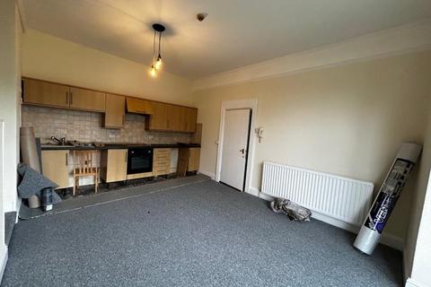 Studio to rent, Ebberly Lawn, Barnstaple, Devon, EX32 7DH