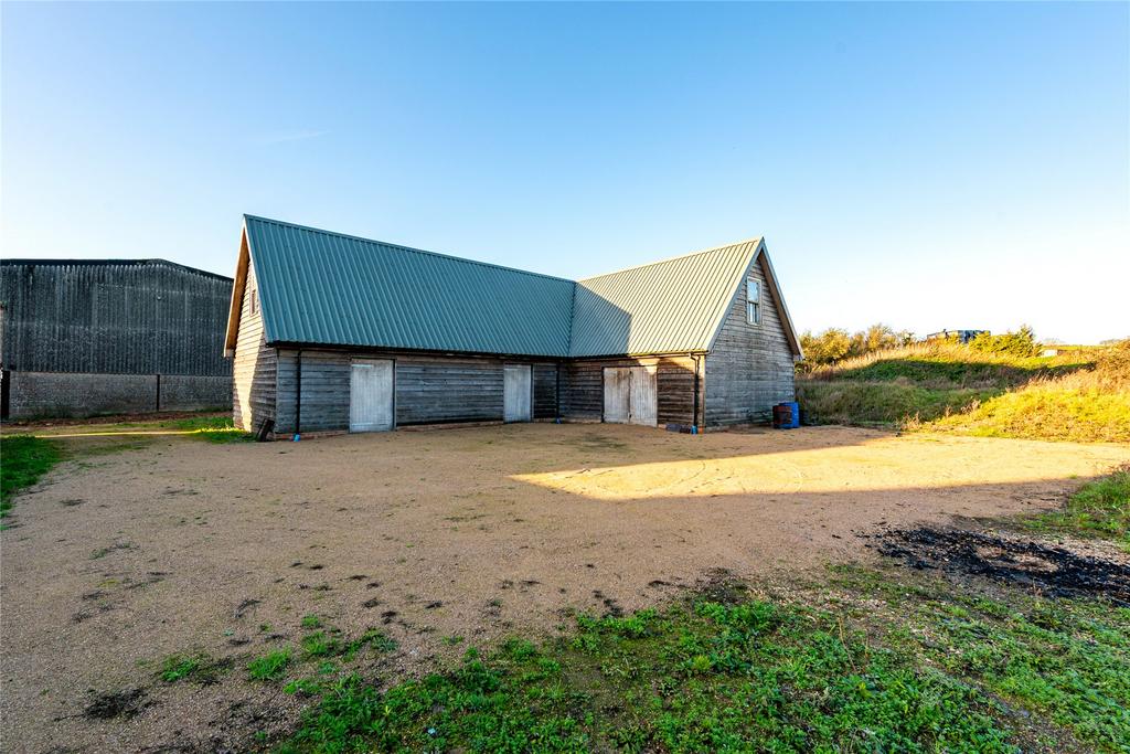 Workshop / Parking