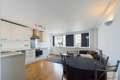 1 bedroom apartment for sale, Marco Island, Huntingdon Street