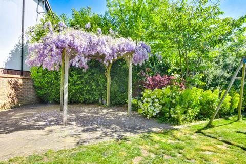 undefined, Braintree Road, Felsted