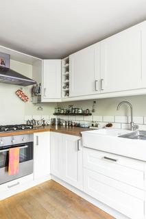 Top Floor, 44 Wiverton Road, London, SE26 5HY