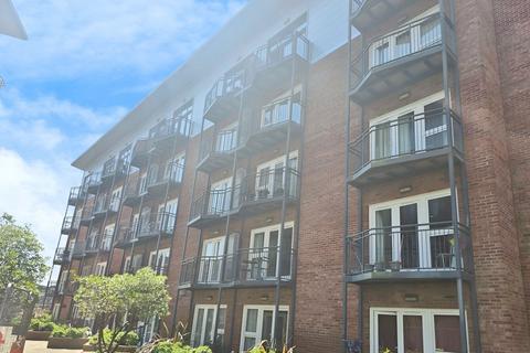 Studio for sale, Marcus House