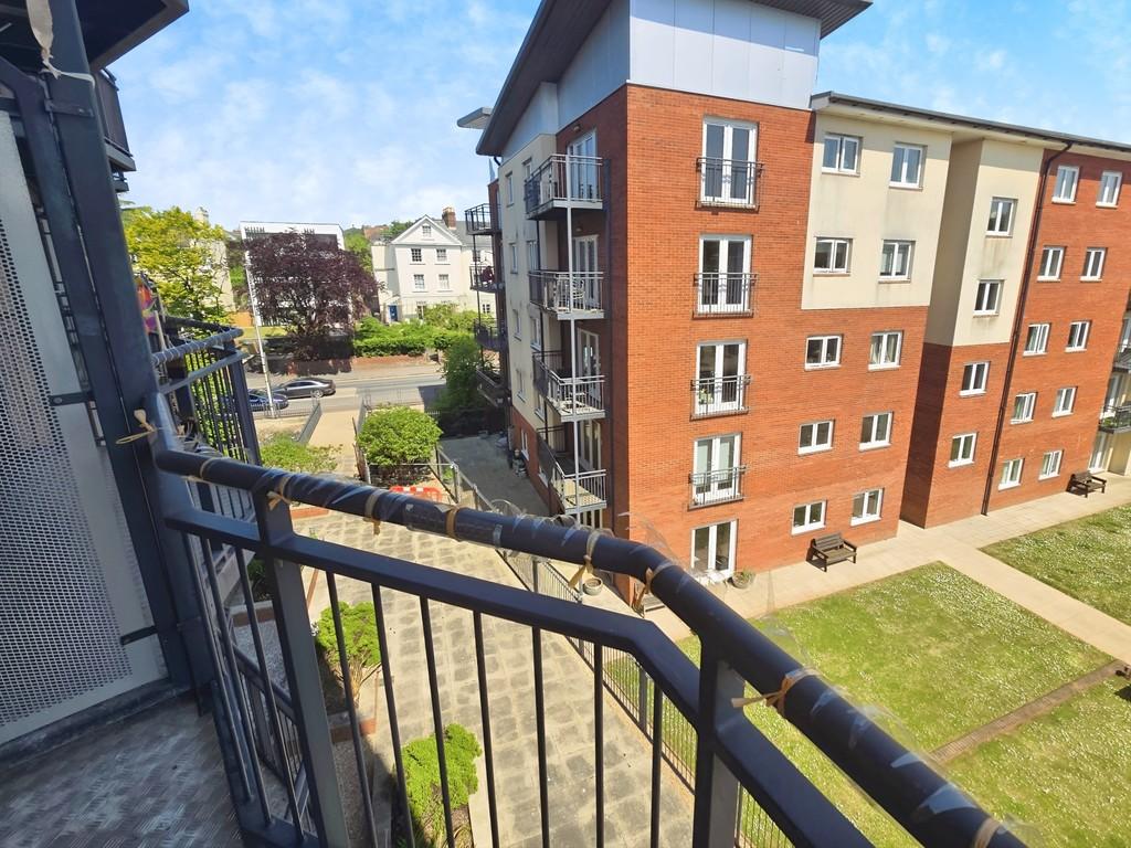 A10418df-View 203