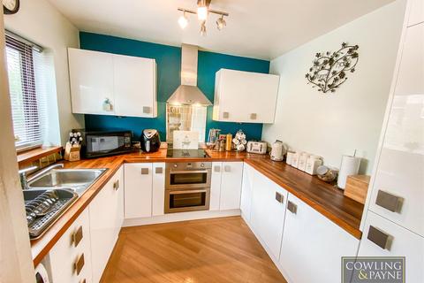 3 bedroom terraced house for sale, Wick Lane, Wickford