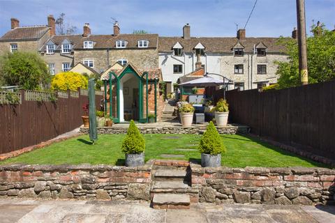 3 bedroom cottage for sale, 20 Kings Wall, Malmesbury