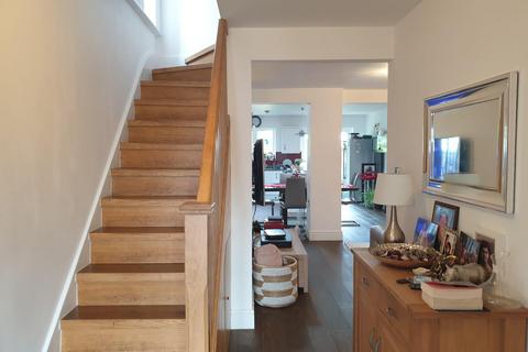 4 bedroom semi-detached house for sale, Clewer Crescent, Harrow HA3