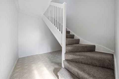 5 Bond Gardens, Wallington, SM6 7LW