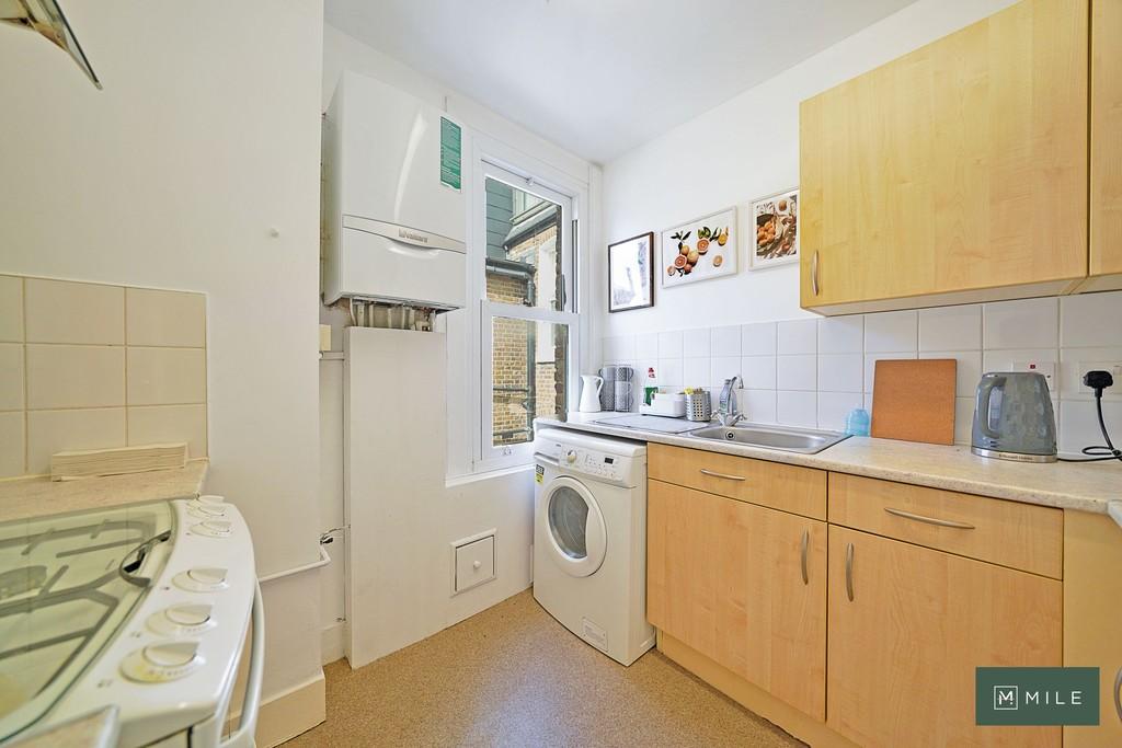 24 Linden Avenue - YTRof Sb Lo Ae DB2 E2 I5 Z7
