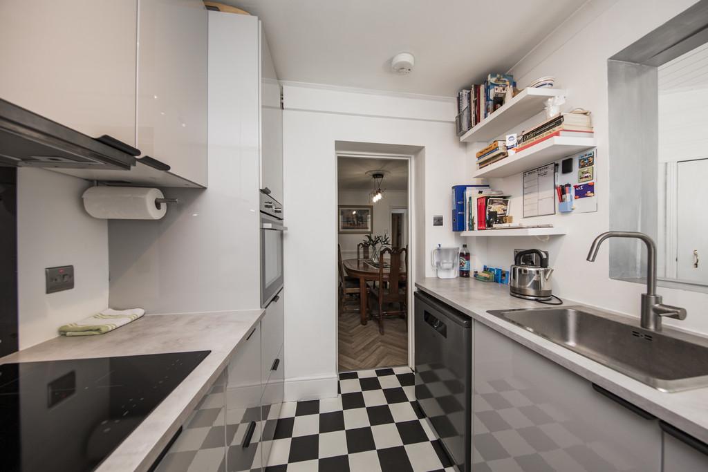 Kitchen 1
