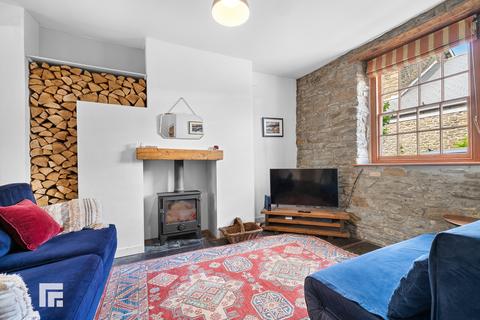4 Alfred Terrace, Taffs Well, Cardiff, CF15 7RJ
