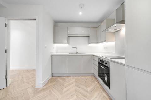 1 bedroom apartment to rent, Hessel Street, London