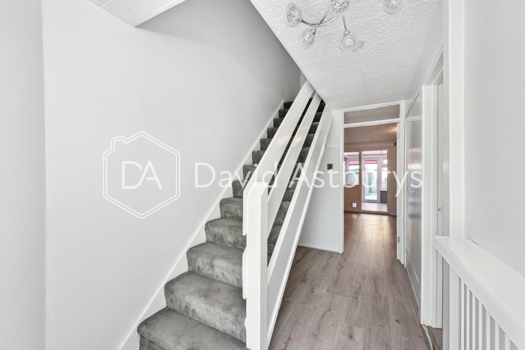 080520258 DAISL 42 Sark Walk  E16 3 PS 002
