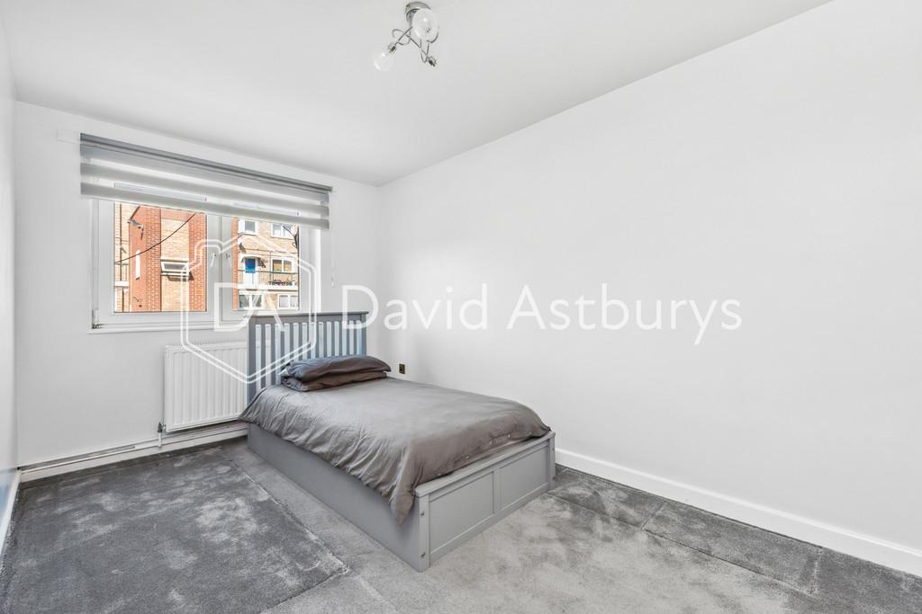 080520258 DAISL 42 Sark Walk  E16 3 PS 006