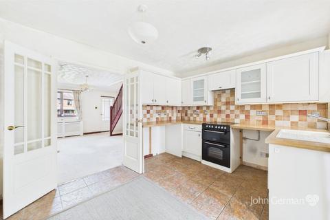 33 Saxon Grove, Willington, Derby, DE65 6YD