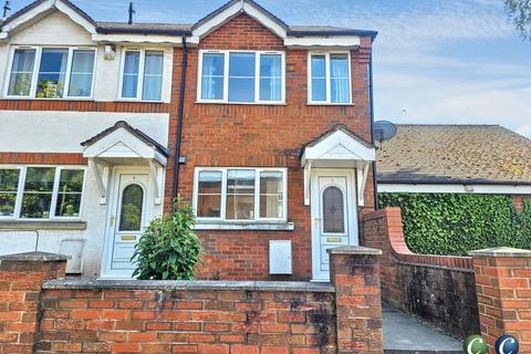 2 bedroom end of terrace house to rent, St. Pauls Road, Rugeley, WS15 2WE