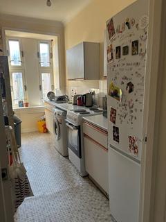 2 bedroom apartment to rent, Dumbarton Road, West End